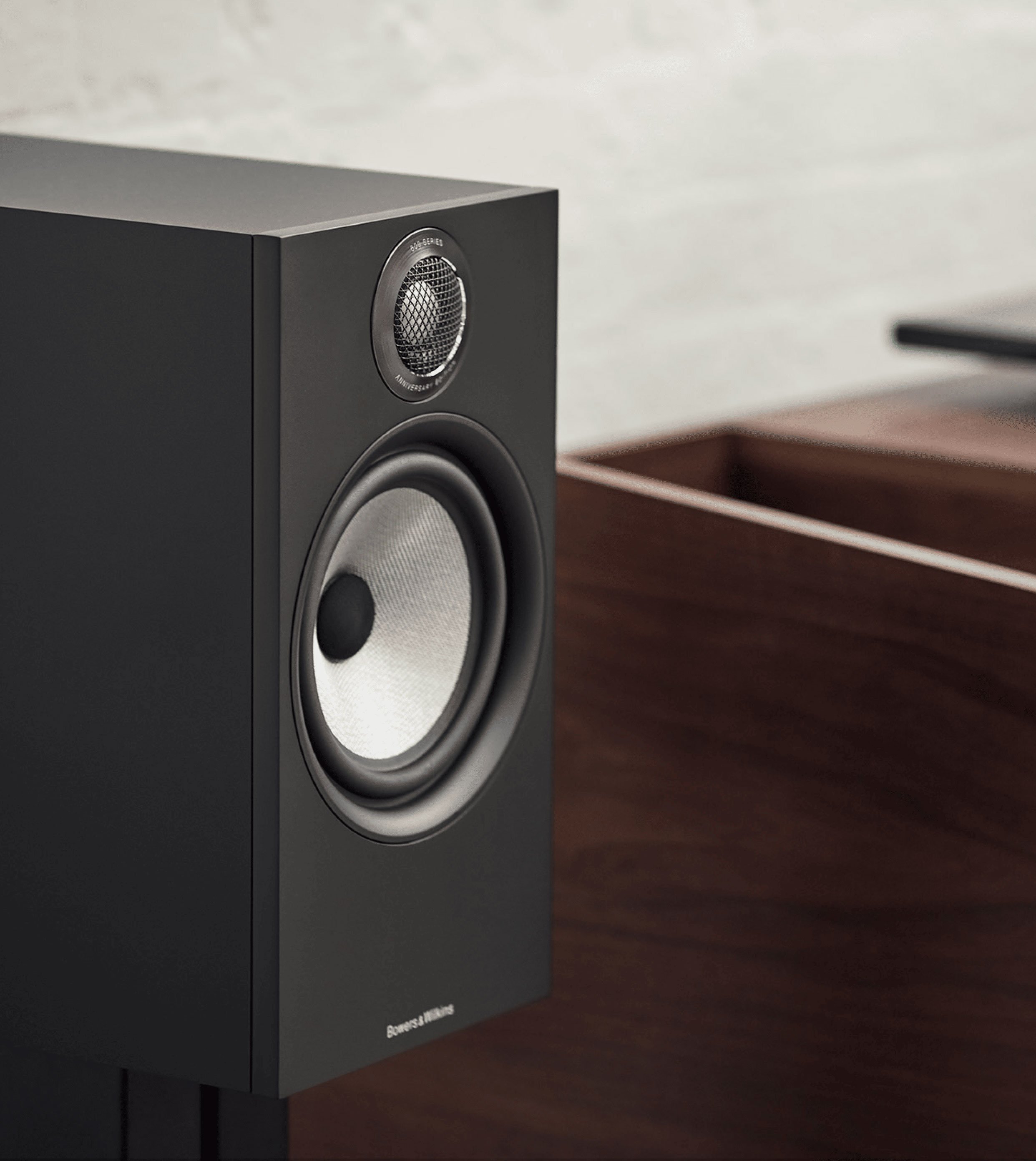 606 S2 Anniversary Edition Speakers | Bowers & Wilkins