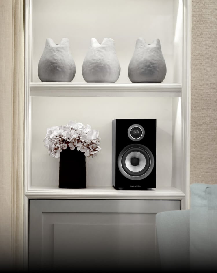 707 S2 Stand-mount Speakers | Bowers & Wilkins