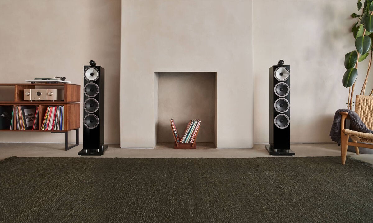 Bowers & Wilkins 700 Series