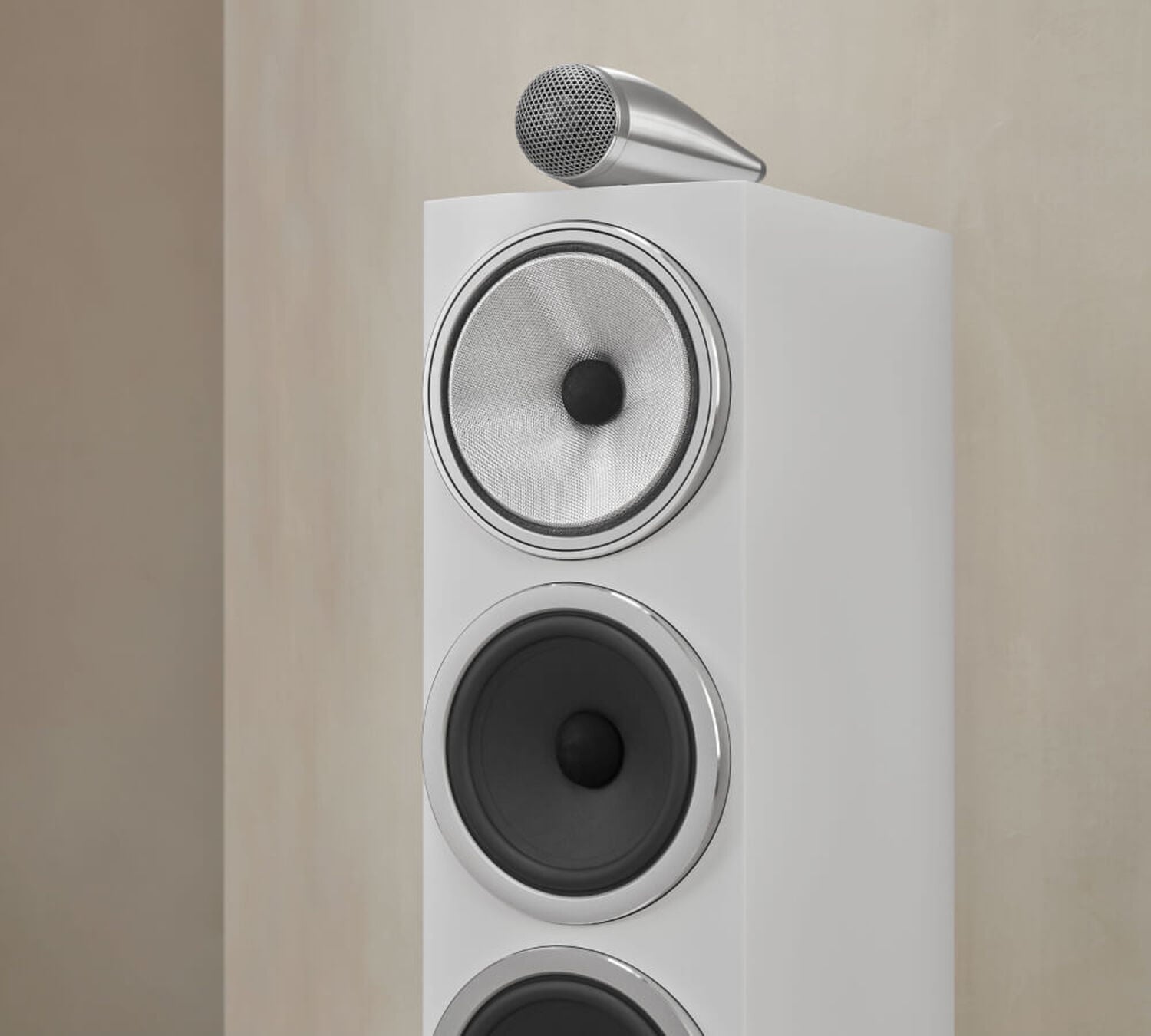 One white 700 series closeup