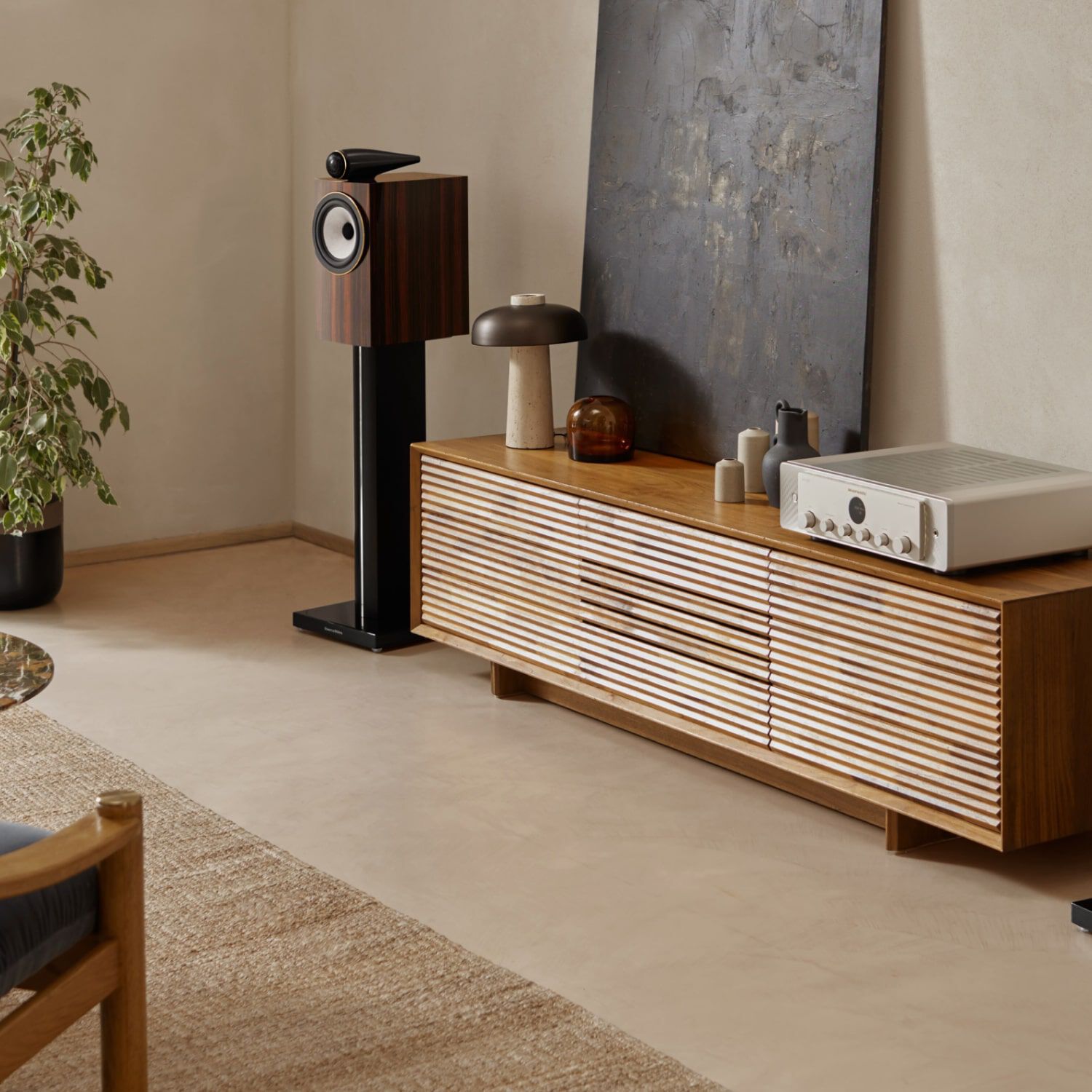 Bowers & Wilkins 705 Signature loudspeaker | Stereophile.com