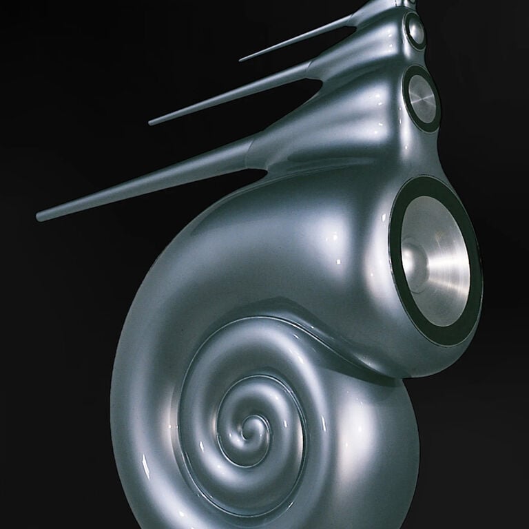 Nautilus, Silver, dynamic