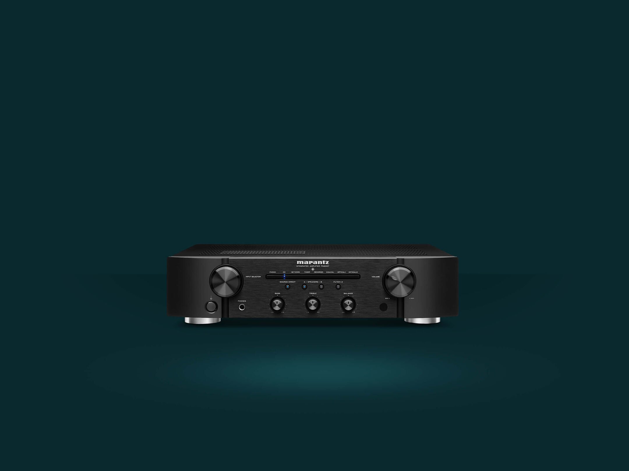 PM6007, Black, lifestyle