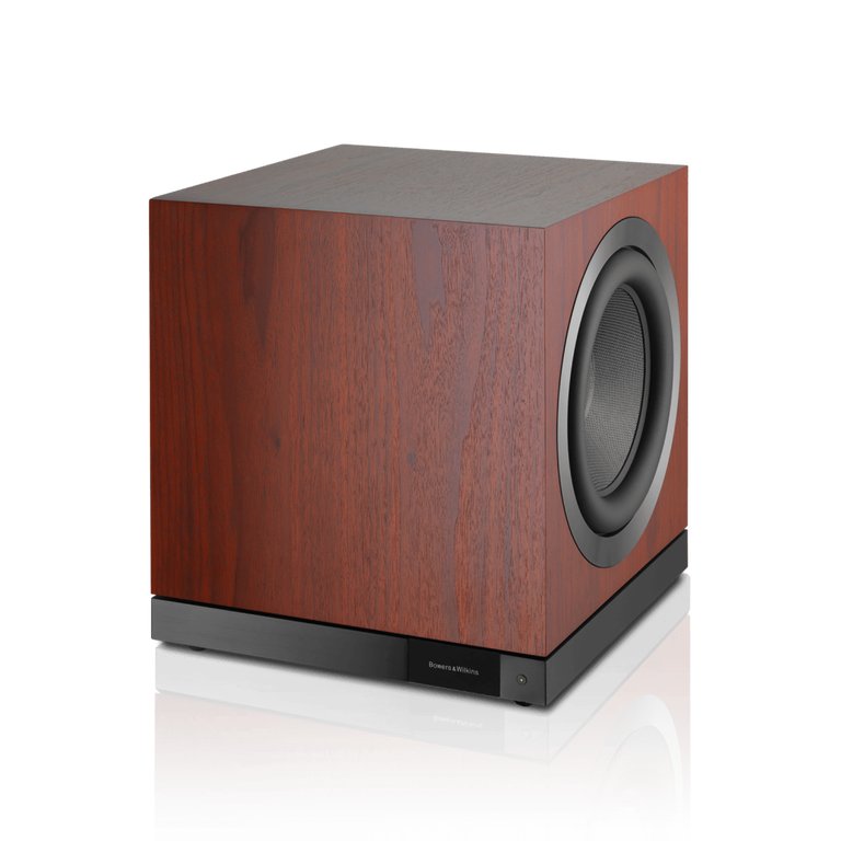 DB1D, Gloss Black, dynamic