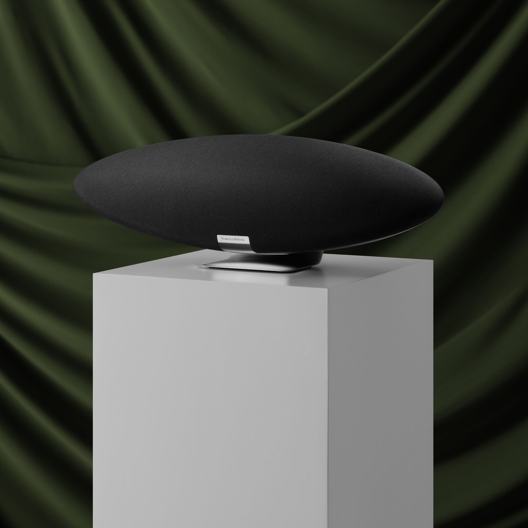 Zeppelin, Midnight Grey, dynamic