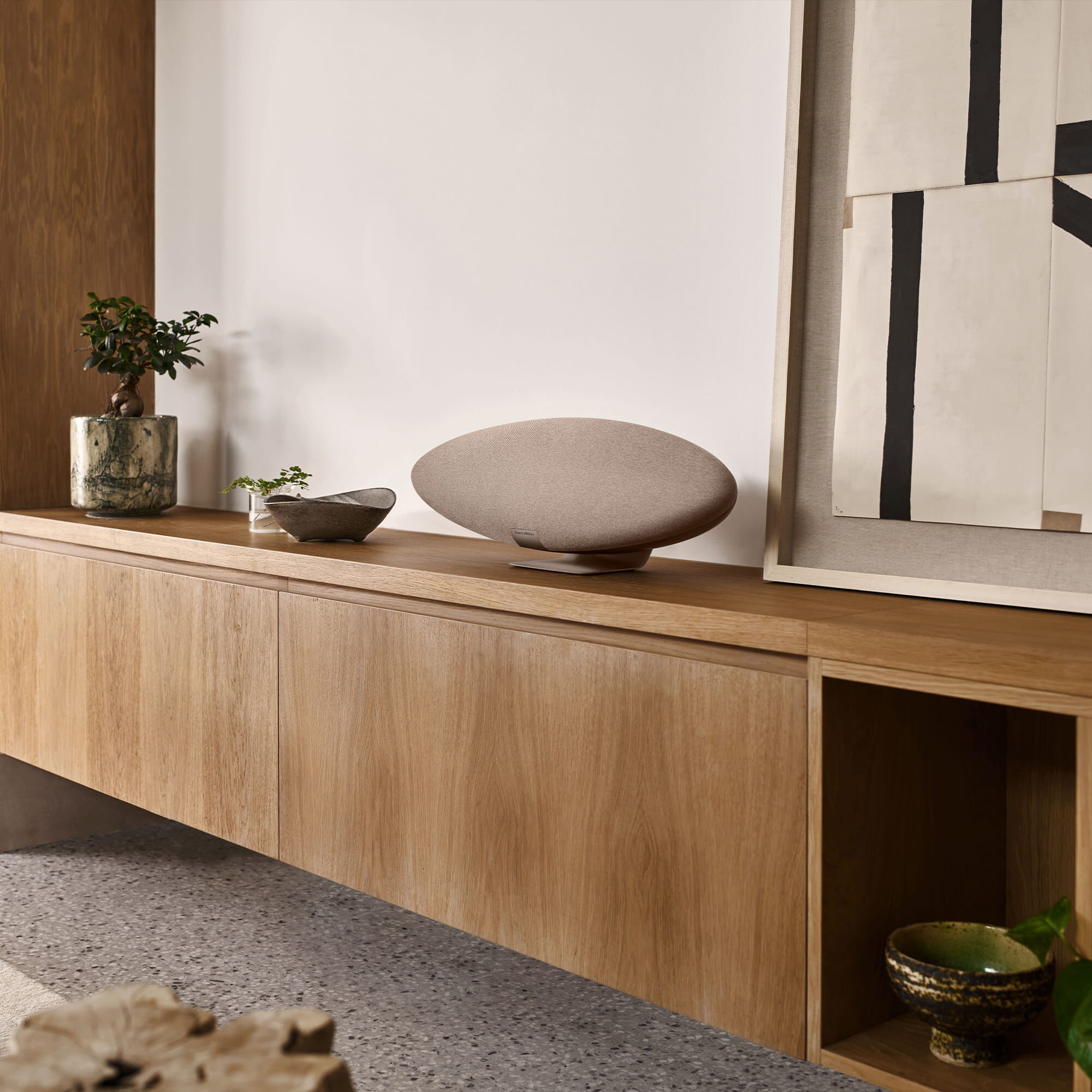 Zeppelin Pro Edition - Beautiful design meets best-in-class sound