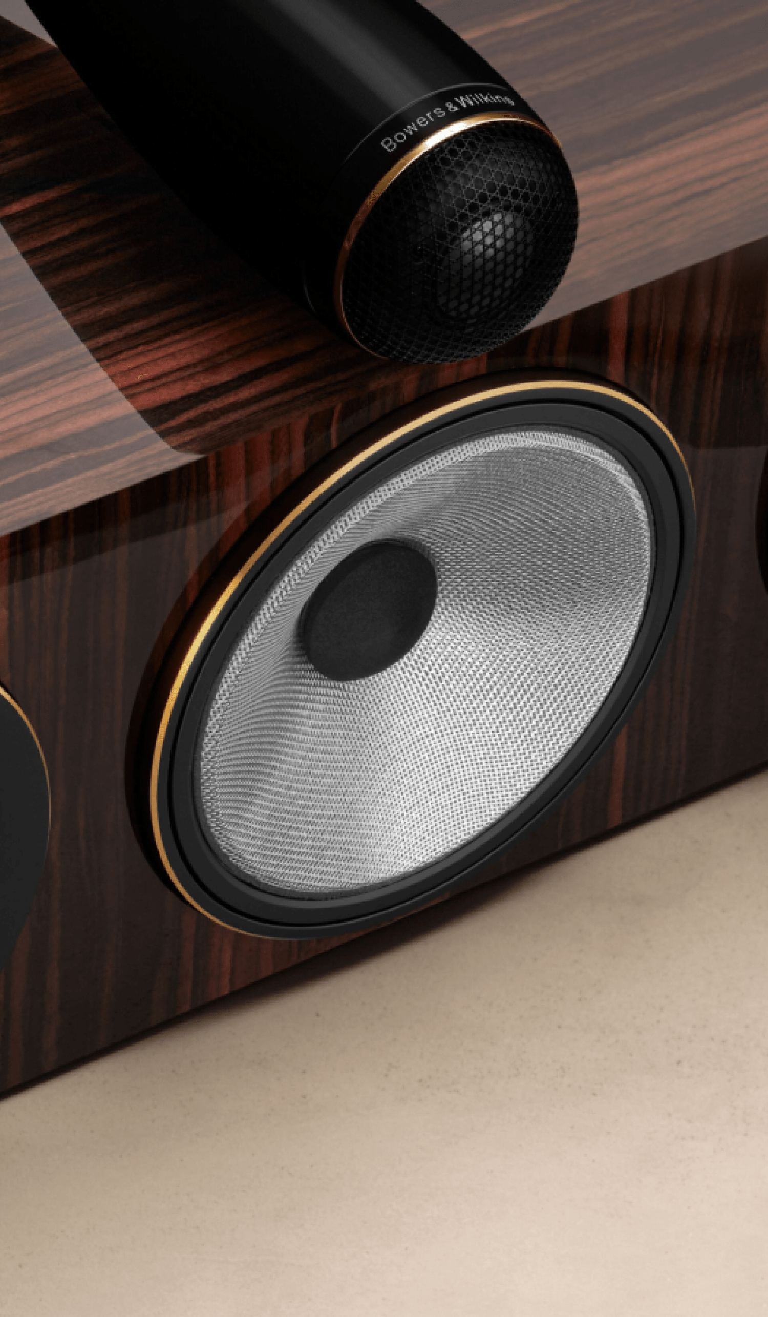 Dark wood HTM71 S3 Signature front 