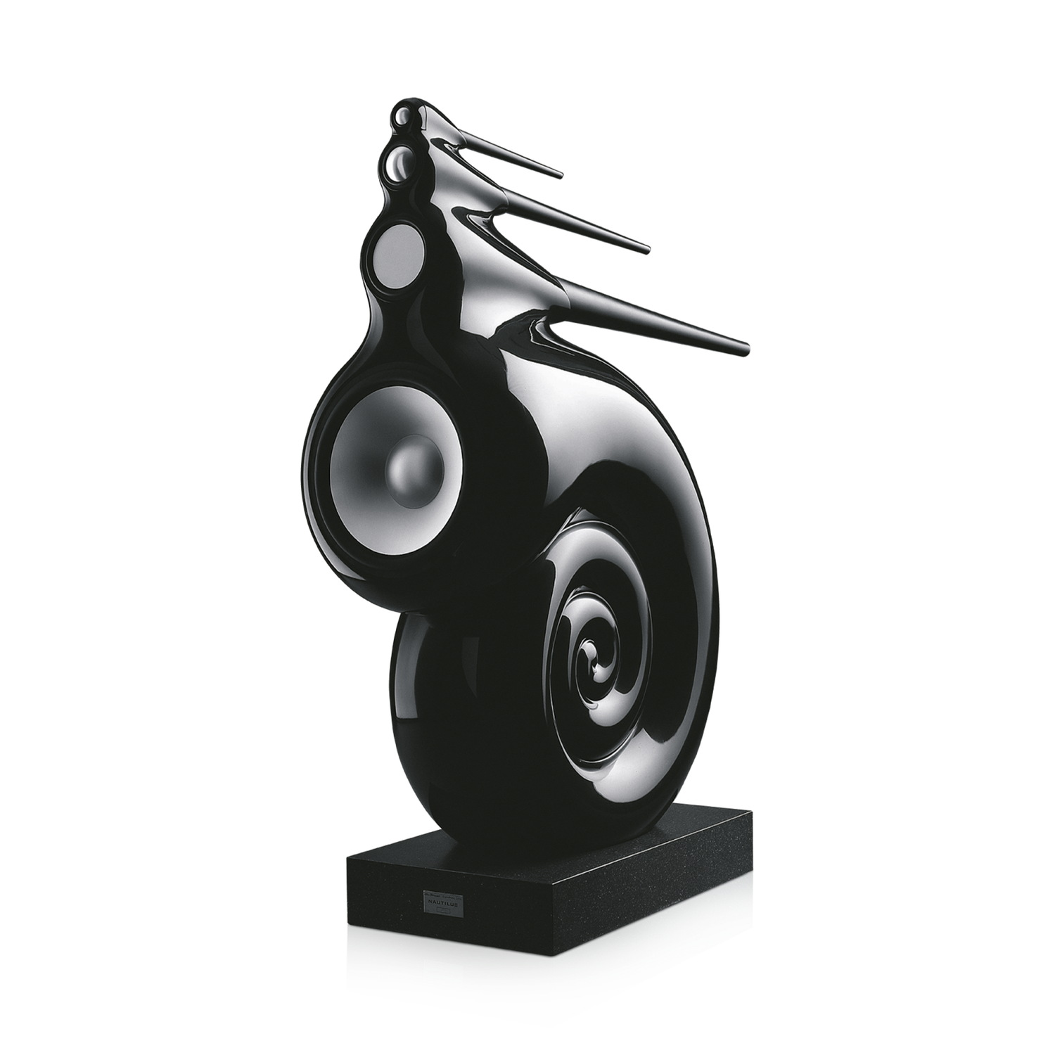 Nautilus, Black, dynamic