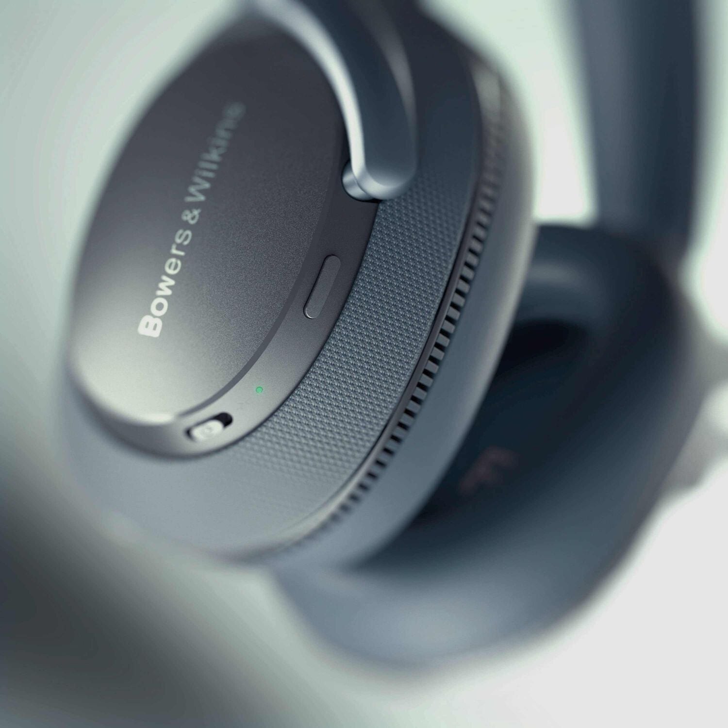 Frost Blue Px7 S3 close up