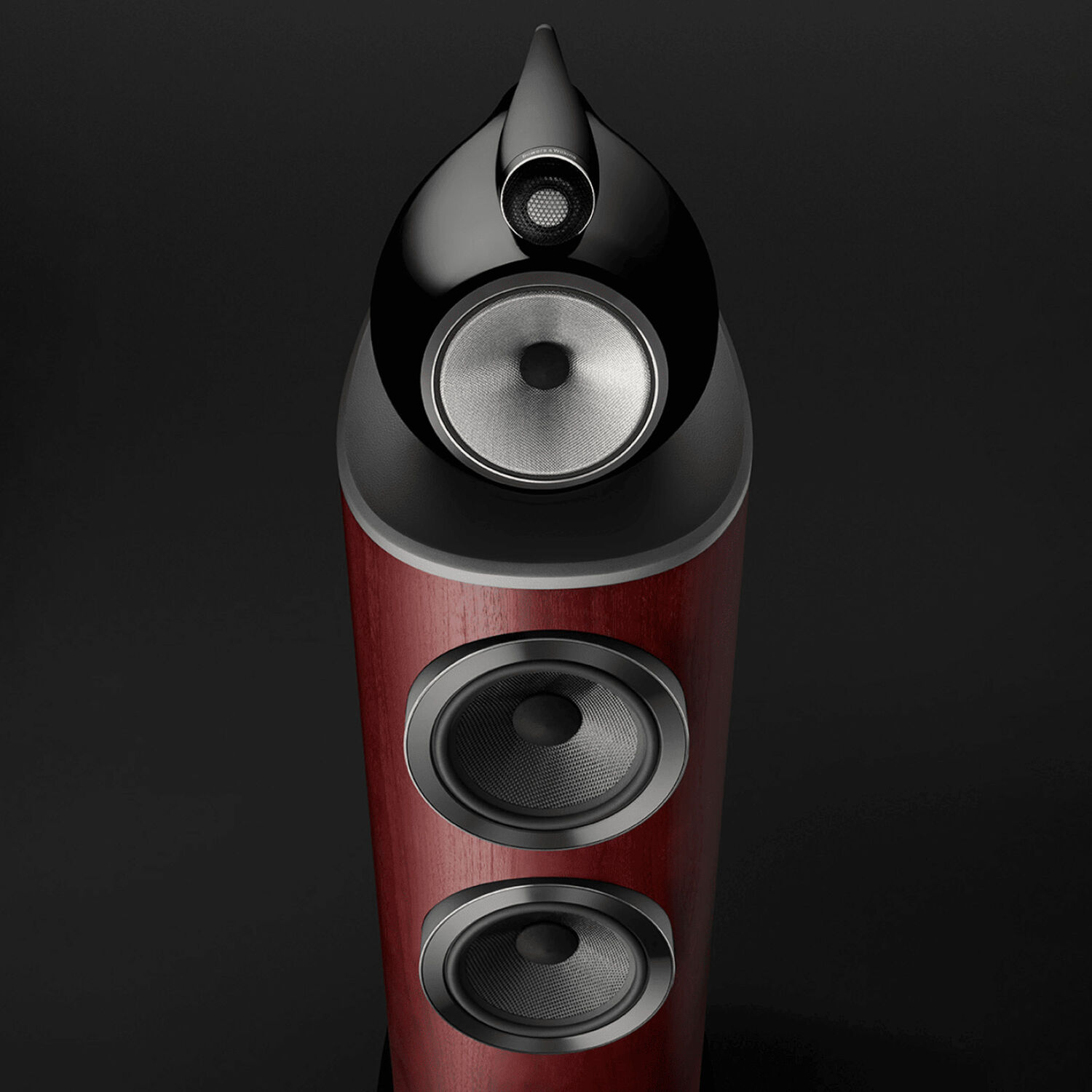 802 D4 - Rosenut front close up view
