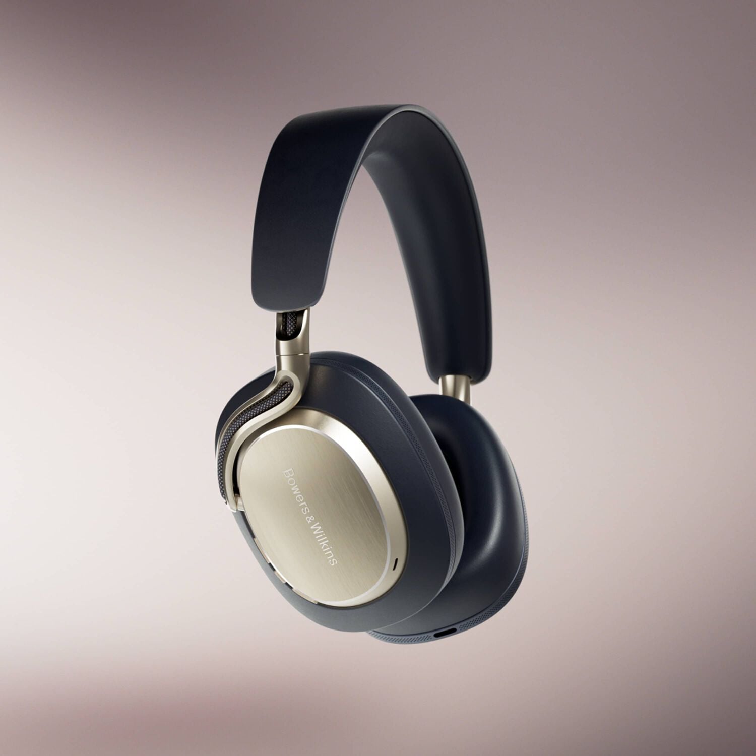 Px8 S2 Side Facing with beige background