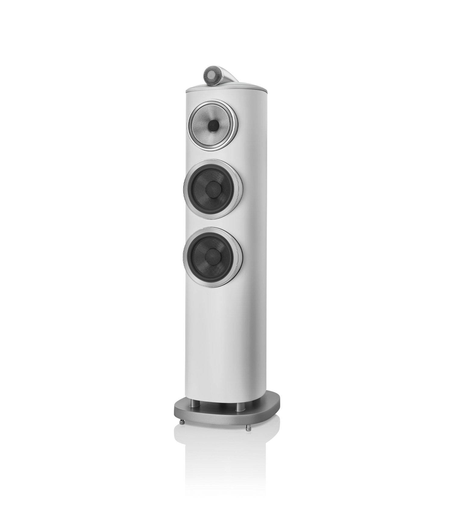 804 D4 - White side front view