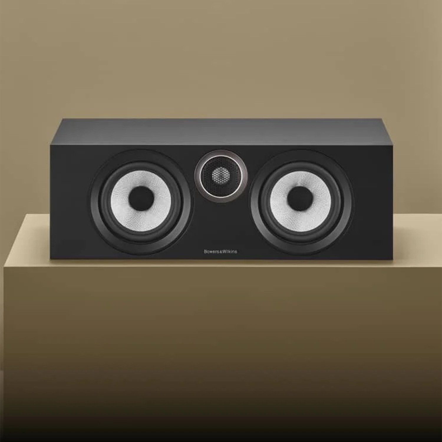 Center channel speaker