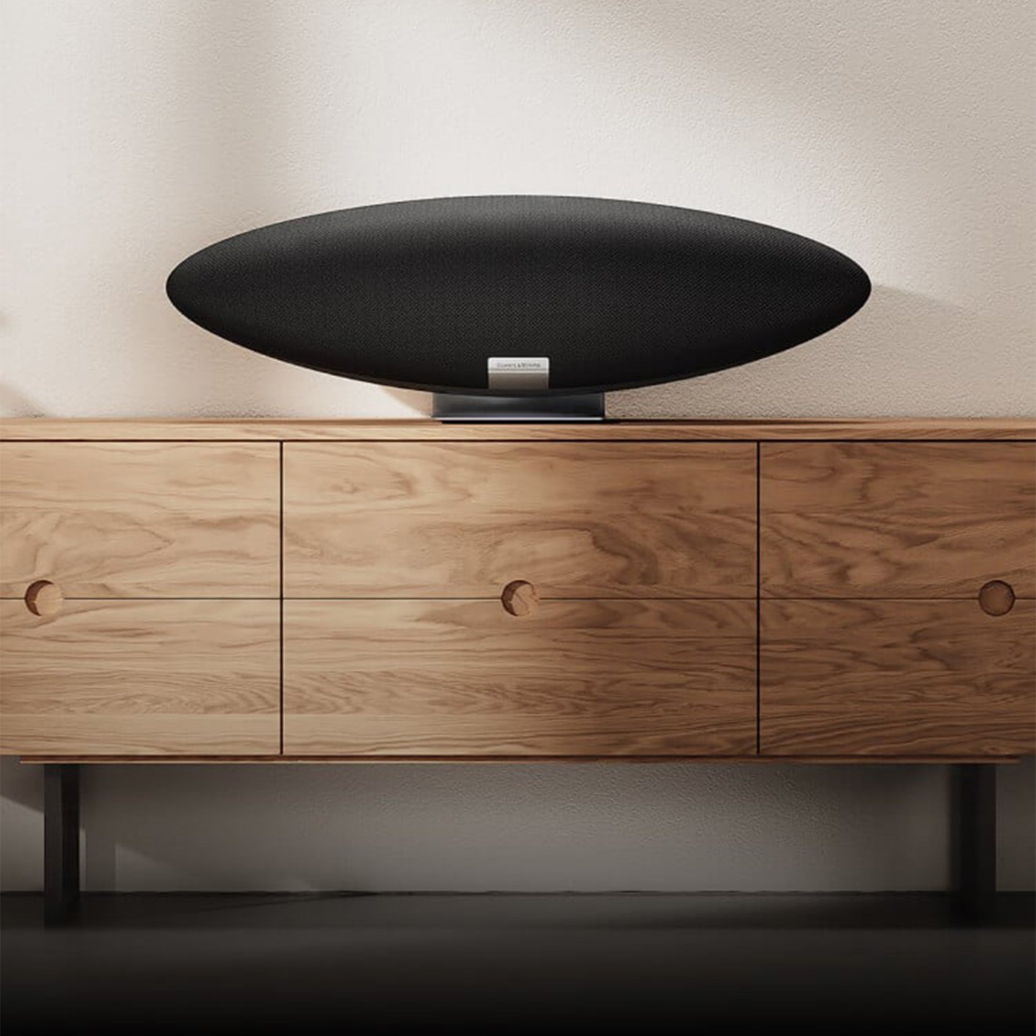 Zeppelin - Wireless Home & Smart Speaker | Bowers & Wilkins