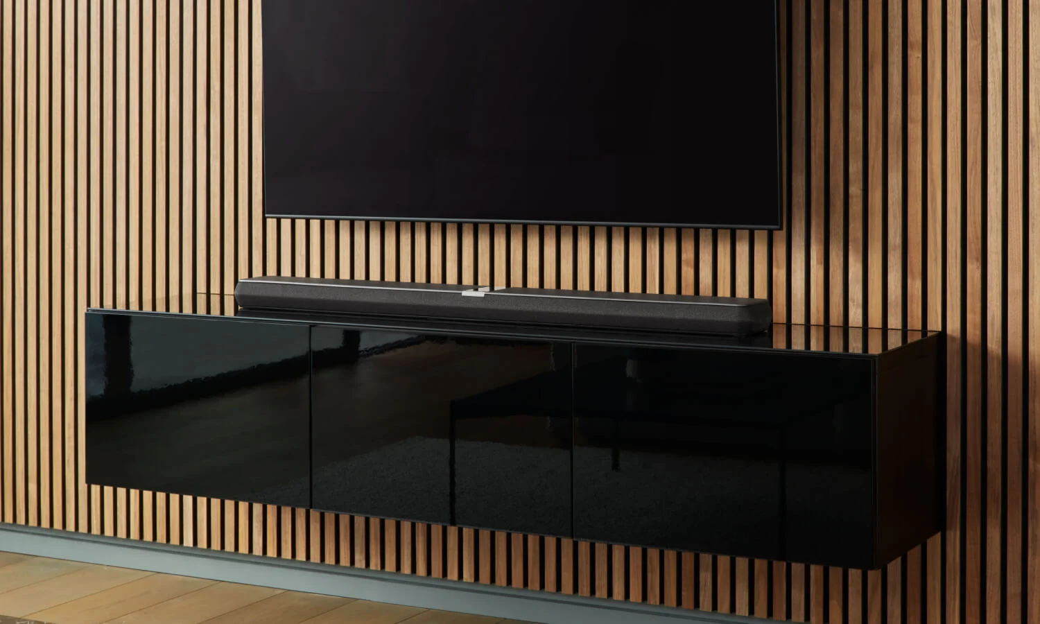 Bowers & Wilkins